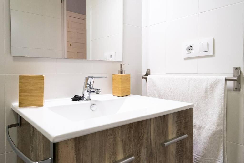 شقة إشبيلية  في Apartamento Centro - Zona Arenal المظهر الخارجي الصورة